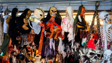Research by Hubbub estimated that 33 million people dressed up for Halloween in 2017, but 40% of costumes were worn just once